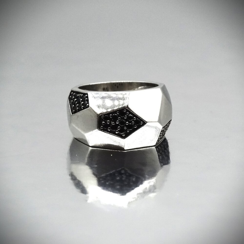 ROBERTO COIN The Fifth Season Sterling Silver Black Sapphires Ring Size 7